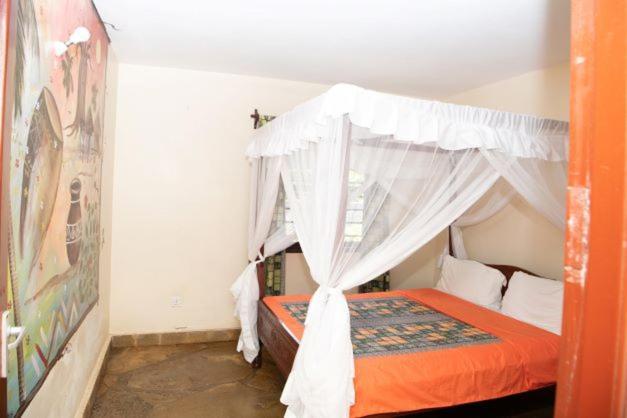 Oasis Diani Beach Villas Esterno foto