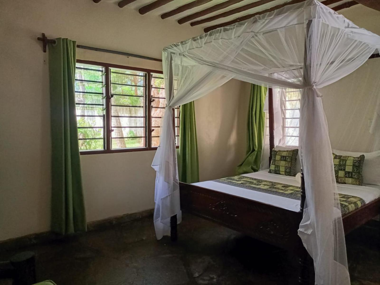 Oasis Diani Beach Villas Esterno foto